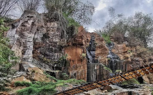 Curug Batu Templek.