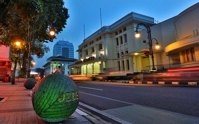 KAA Gedung Merdeka Dasasila Bandung
