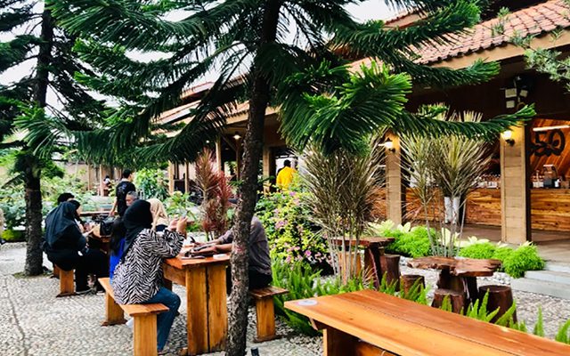 150 Cafe Spot Ngongkrong Hangout