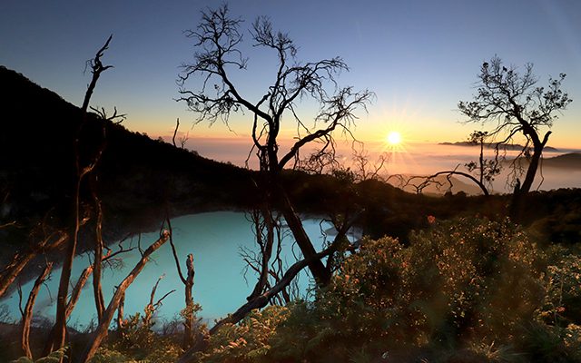 Kaah Putih Trip Bandung