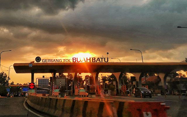 Liburan Nataru ke Bandung via Tol Buahbatu